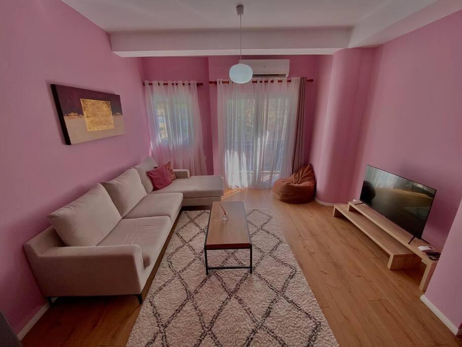 Coral Apartment - City Center Tirana Exterior photo